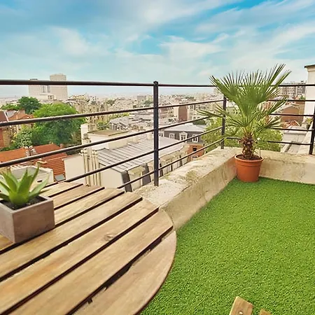 아파트 Calme Et Agreable Avec Terrasse Belle Vue Proche Du Metro Paris20 파리