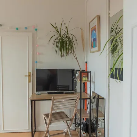 Calme Et Agreable Avec Terrasse Belle Vue Proche Du Metro Paris20 파리