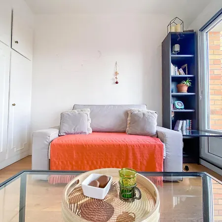Avec Terrasse Agréable, Métro Paris20 Appartement