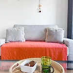 아파트 Calme Et Agreable Avec Terrasse Belle Vue Proche Du Metro Paris20 *